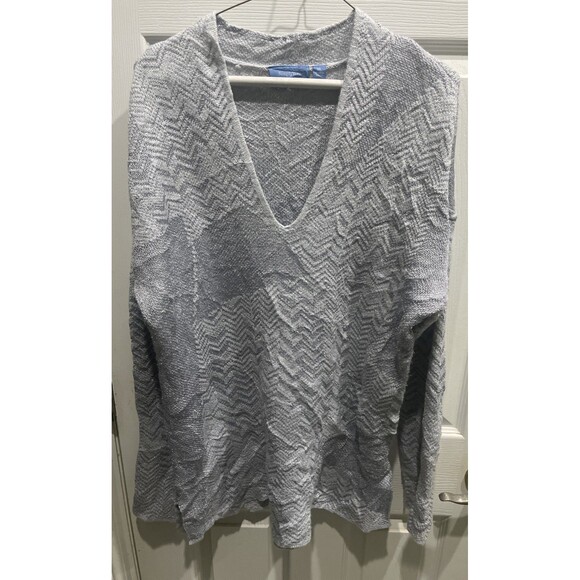 Vera Wang Tops - Vera Wang SimplyVera  Womens Sweatshirt XL Silver Gray Metallic